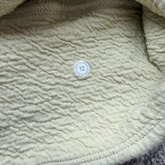 LULULEMON TEXTURED CREWNECK PULLOVER SWEATER DEW GREEN SHIRT WOMENS 12 - Picture 2 of 8